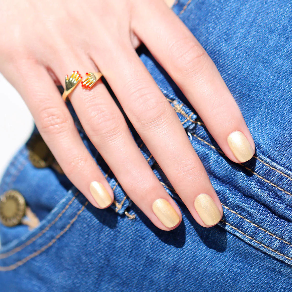 Vernis à ongles green - Gold Sand